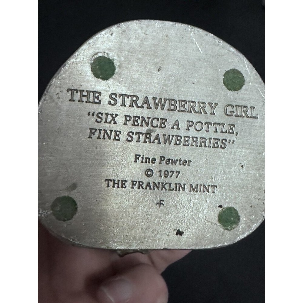 The Strawberry Girl Franklin Mint 1977 Pewter Figurine - Picture 6 of 9